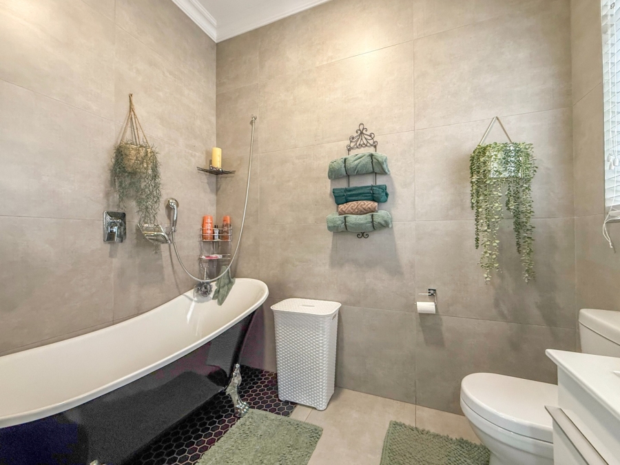 3 Bedroom Property for Sale in Xanadu Eco Residential Estate North West